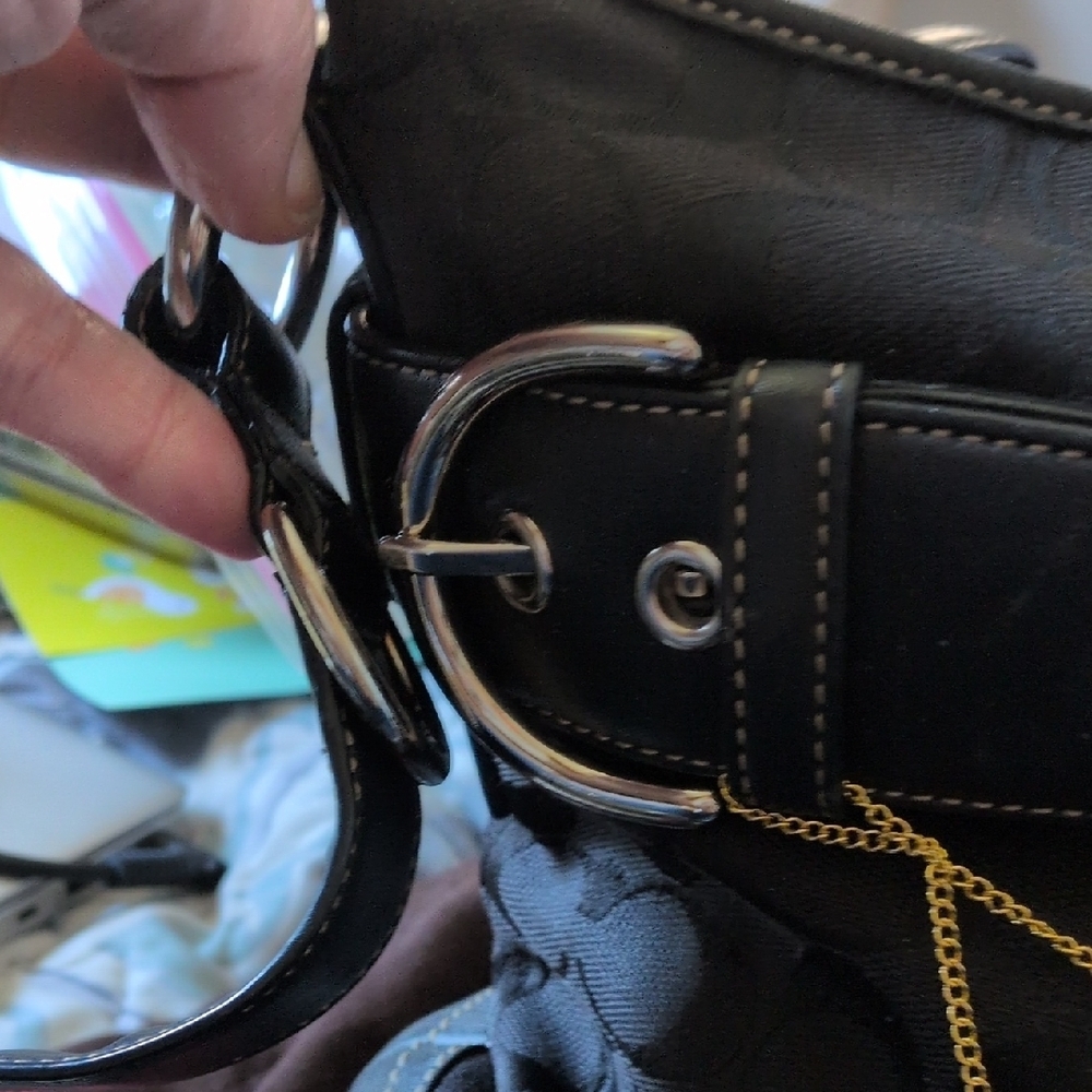 Coach Soho Signature Jacquard Canvas Leather W/Convertible Heavy Strap Crossbody - Picture 3 of 9
